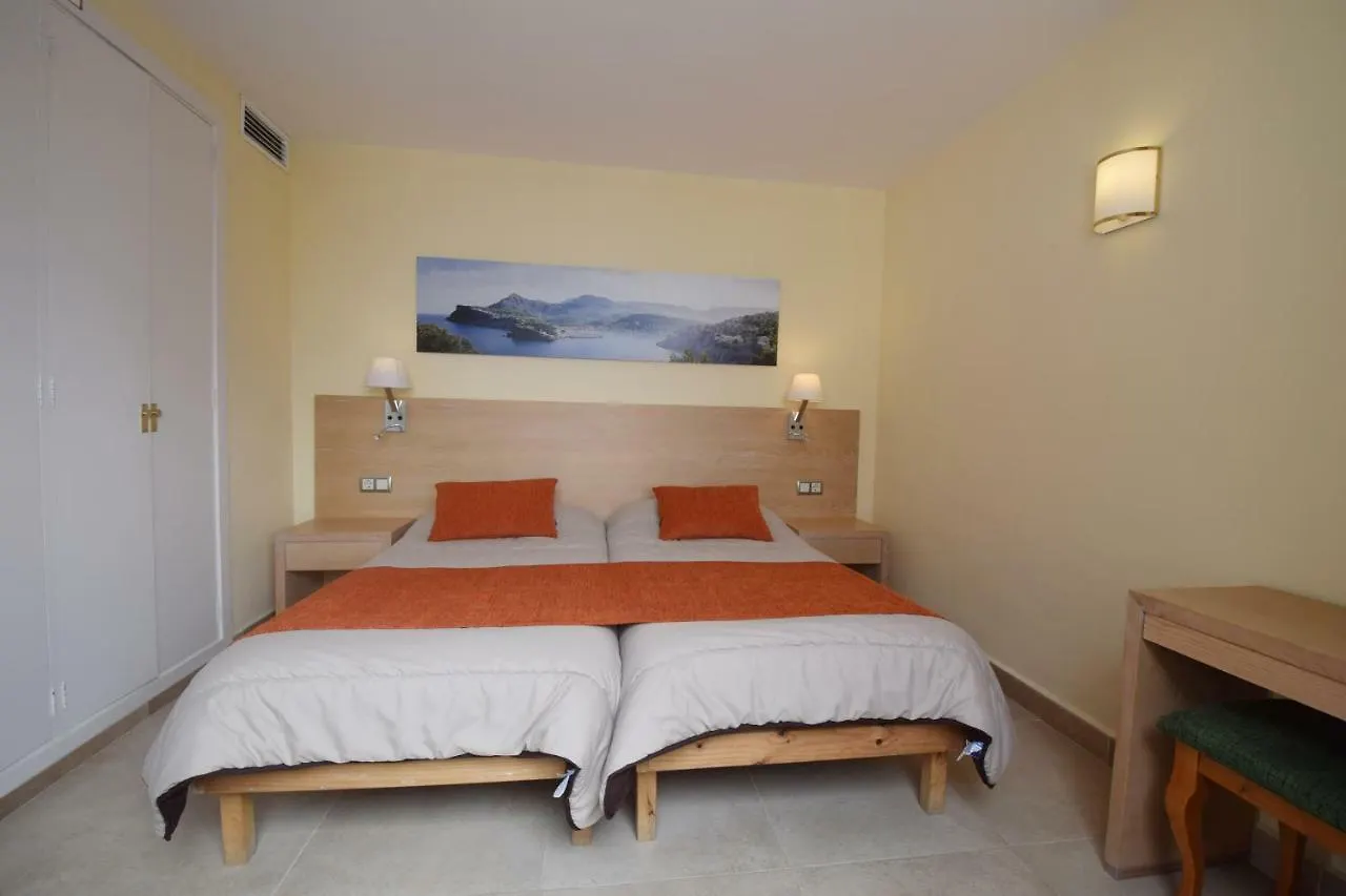 Apartamentos Ferrera Pins Cala Ferrera  España