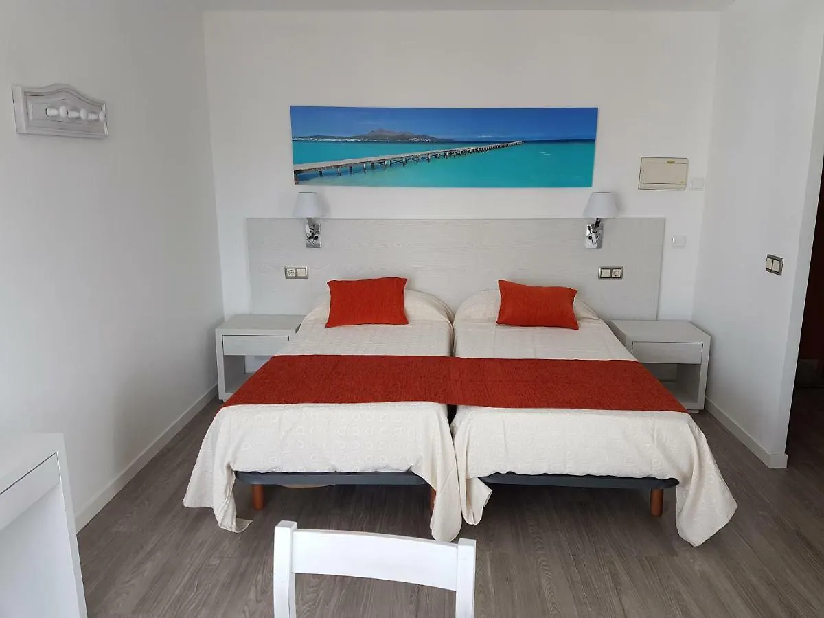 Apartamentos Ferrera Pins Cala Ferrera